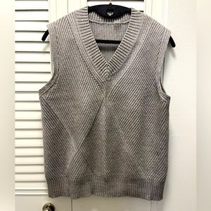 PAODIKUAI ribbed knit gray sweater vest
